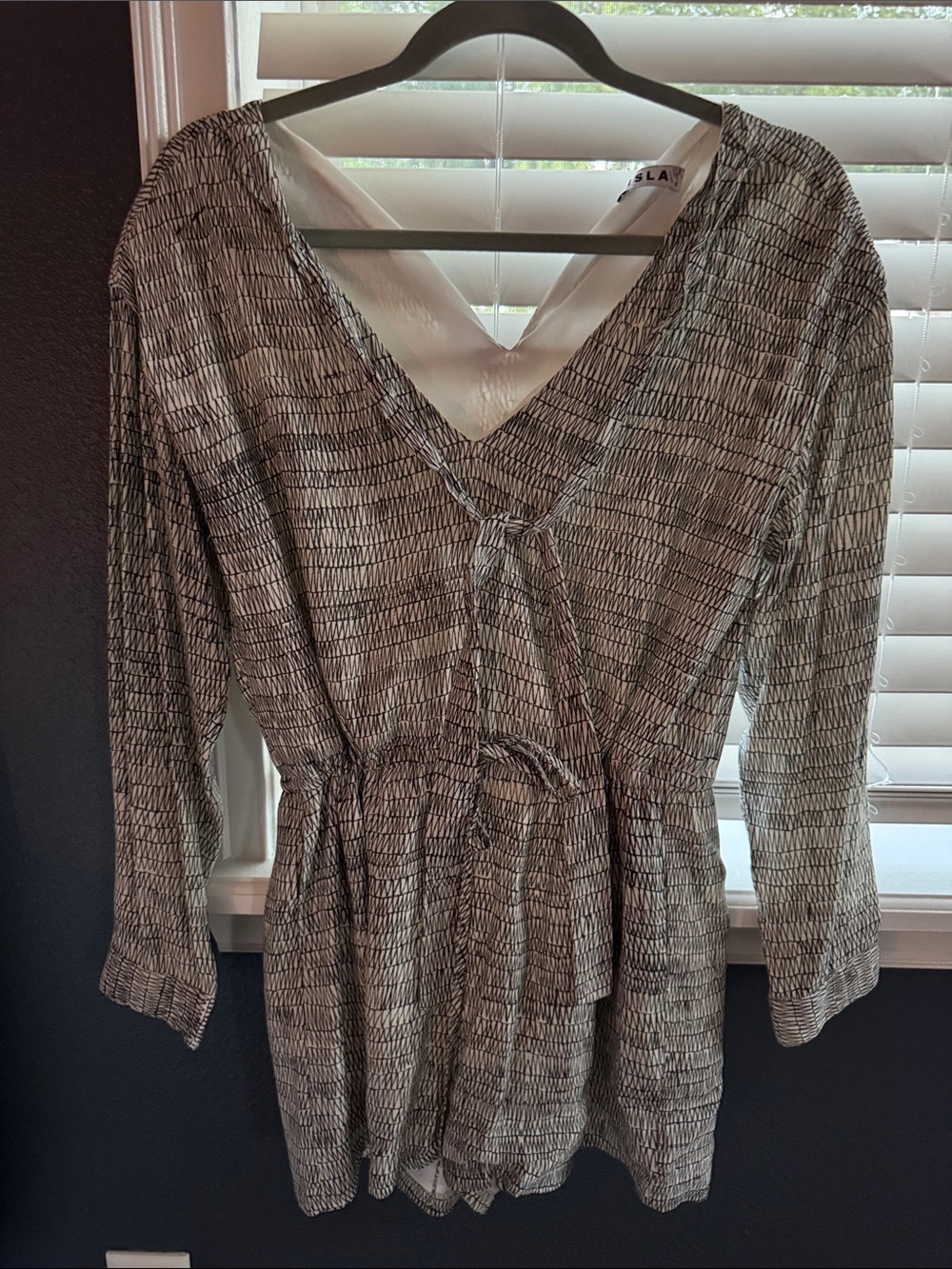 Isola V-Neck Tie Front Patterned Romper- Black & White